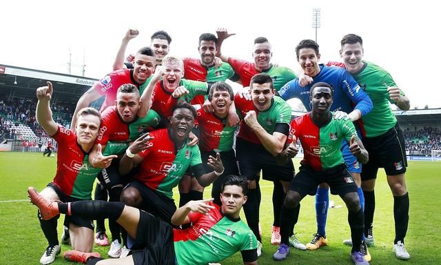 更在国际舞 更在国际舞