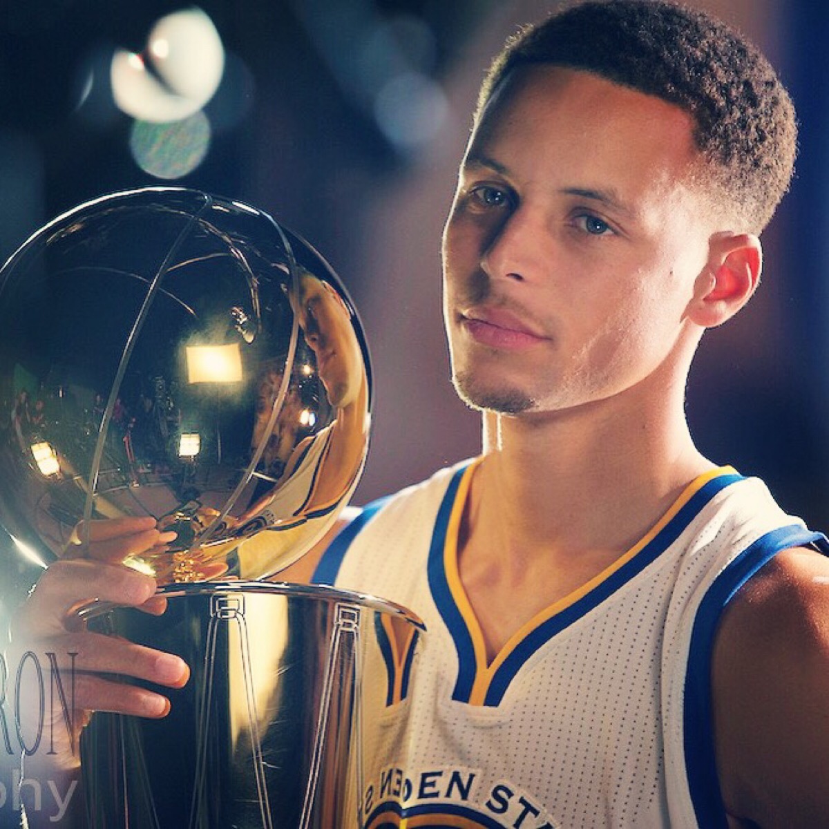 对精英与群 对精英与群